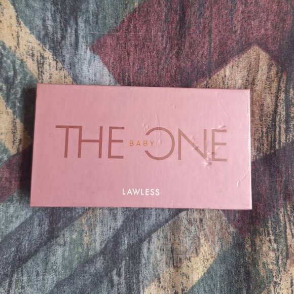 💗 LAWLESS – The Baby One Eyeshadow Palette (Used a Few Times, Great Condition) - Picture 4 of 5